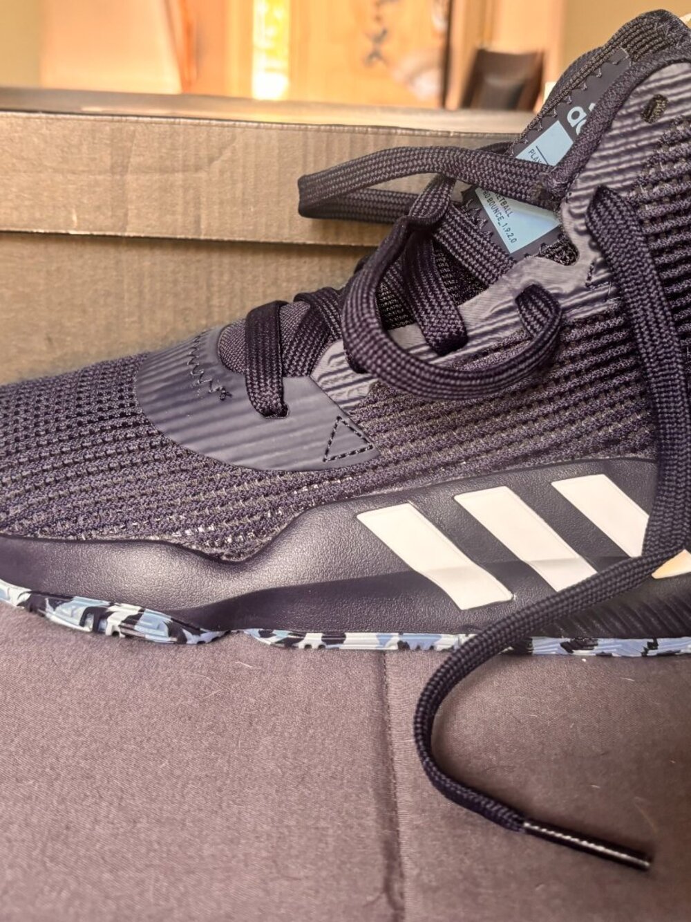 NEW Adidas Pro Bounce 2019 Basketball Shoes | Men's US 6 | Navy/White | F97283 | - Picture 7 of 7